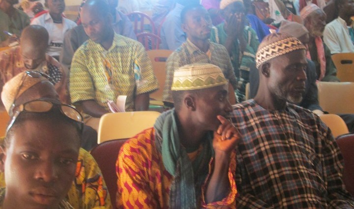 Les communautés locales armées pour faire face aux menaces contre la cohésion sociale