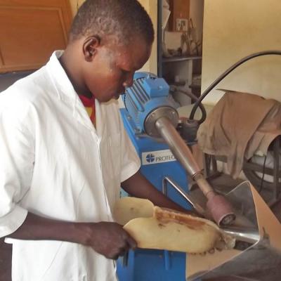 Fabrication De Platres Pour Les Personnes Vivant Avec Un Handicap